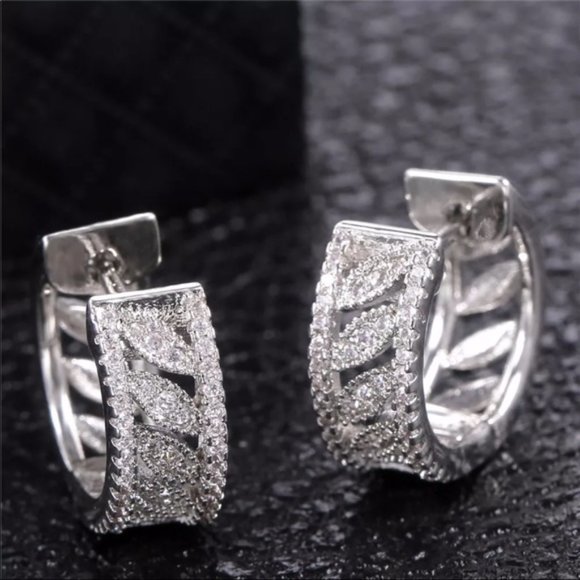 New Women Luxury 925Silver Bridal Diamond Earrings - Picture 3 of 6